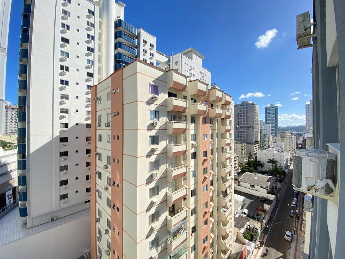 Pos83B - Garagem, Climatizado, Tv Smart, Wi-Fi Appartement Balneário Camboriú Buitenkant foto